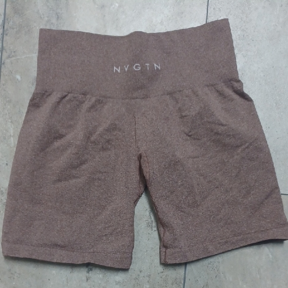 < NVGTN Women's Brown Bike Shorts